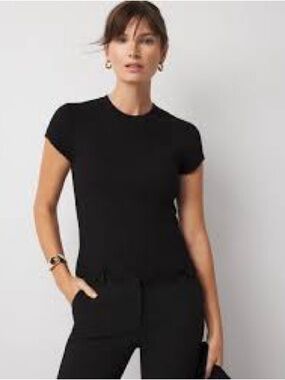 NWT White House Black Market Black scalloped bottom Crewneck sweater